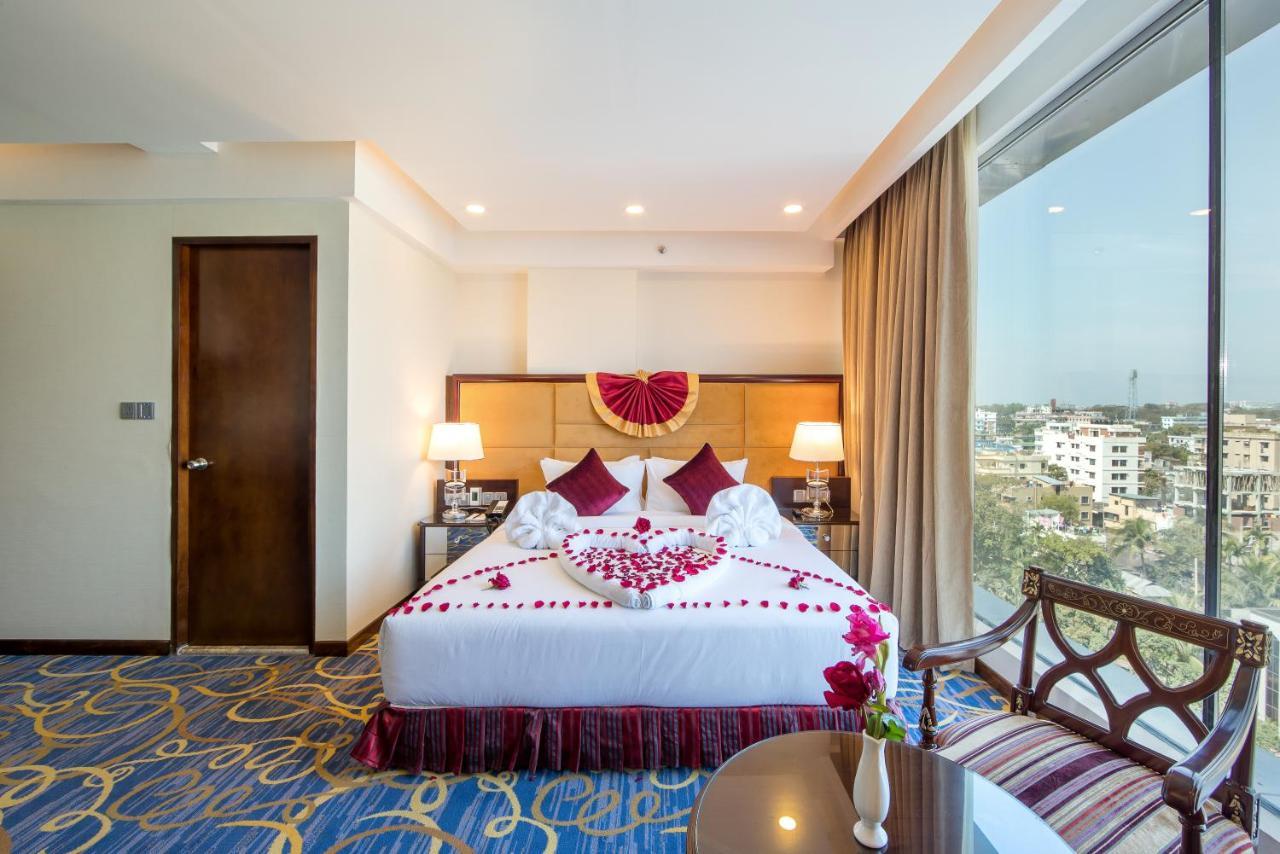 Grand Palace Hotel & Resorts 巴纳内拉斯 外观 照片